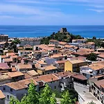 Levante Scalea