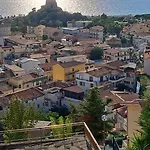 Levante Скалея