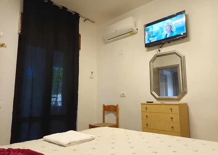 Levante 3* סקליאה