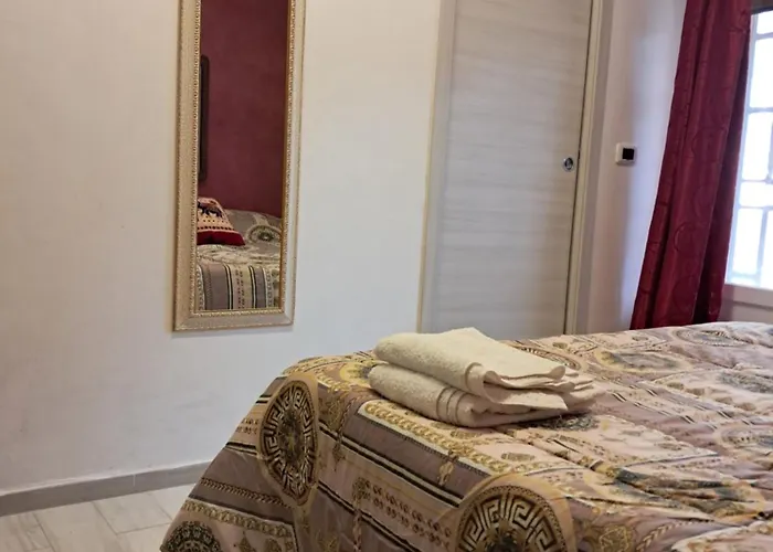 לינה וארוחת בוקר Levante סקליאה