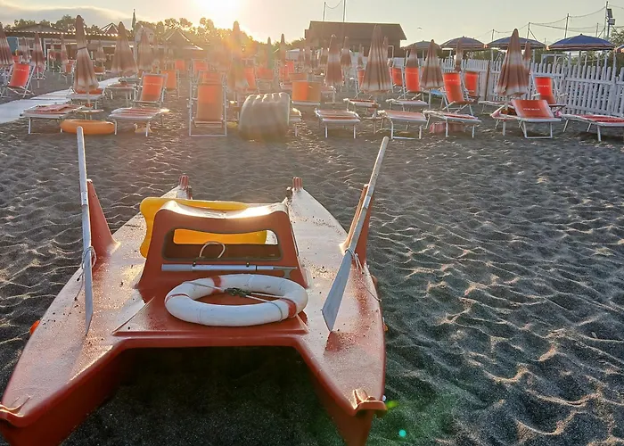 Levante Скалея