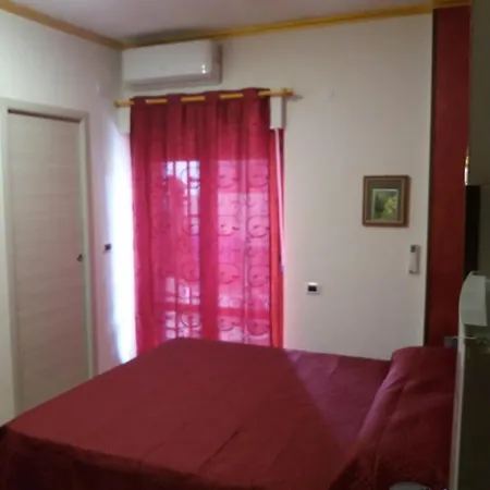 Levante Bed & Breakfast 3*