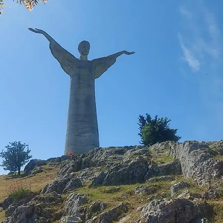 Levante Alojamento de Acomodação e Pequeno-almoço Scalea