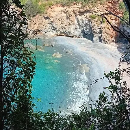 Levante 3*