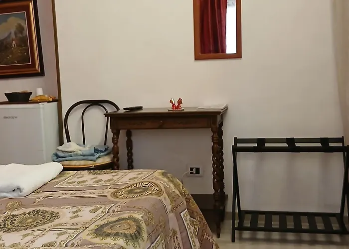 Levante Alojamento de Acomodação e Pequeno-almoço Scalea